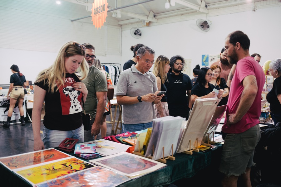 Arte impressa e shows movimentam Londrina