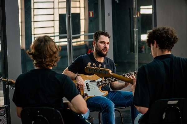 As inscrições para as aulas da Incubadora da Escola de Música já estão abertas